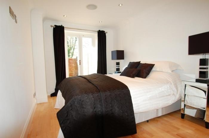 Parks Serviced Apartments Hertford Cameră foto