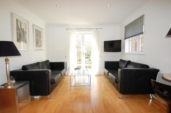 Parks Serviced Apartments Hertford Exterior foto